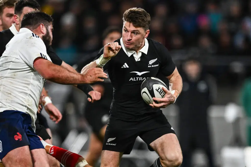 All Blacks: Beauden Barrett en el 10 y artillería pesada para desafiar a Irlanda en Chicago