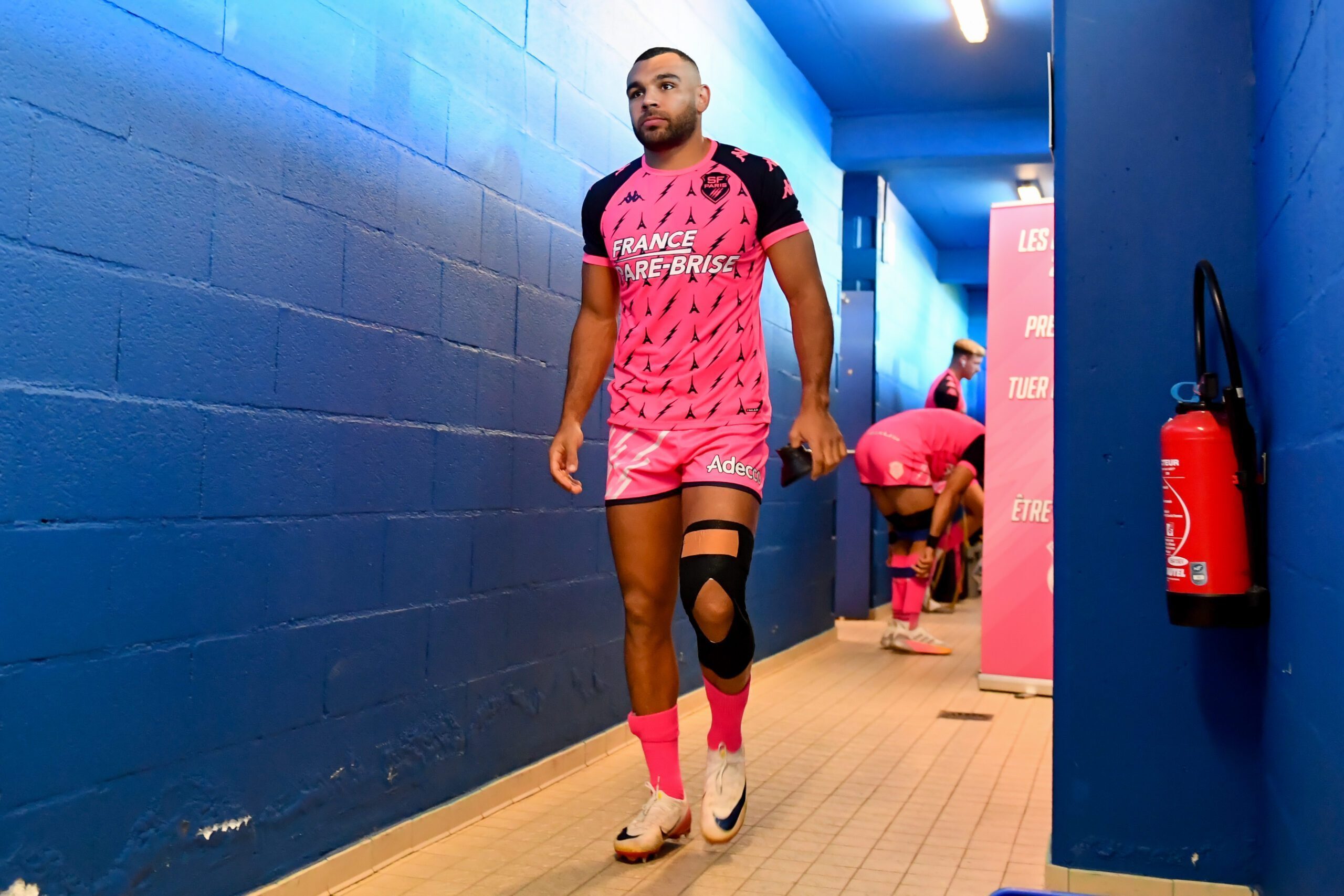Un centro inglés deja el Stade Français y vuelve a su país