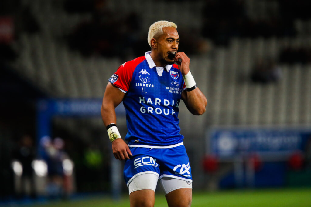 Adrea Cocagi lesionado, Castres encontró un joker médico en el centro