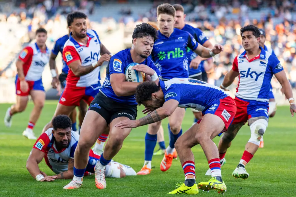 El muy sólido AJ Lam se incorpora a Clermont para la próxima temporada
