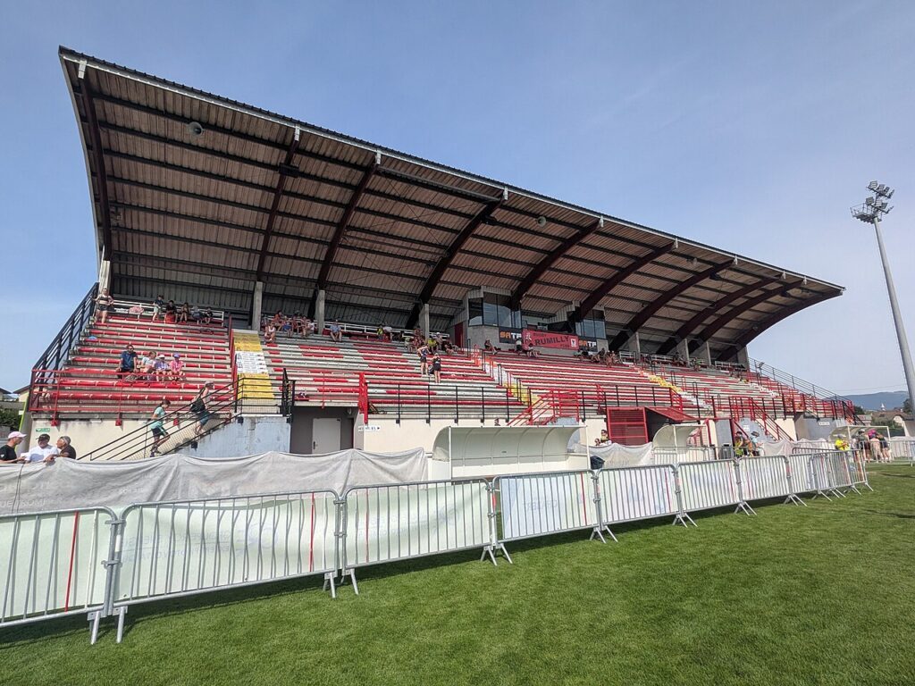 STADE DES GRANGETTES (JEAN DUNAND)